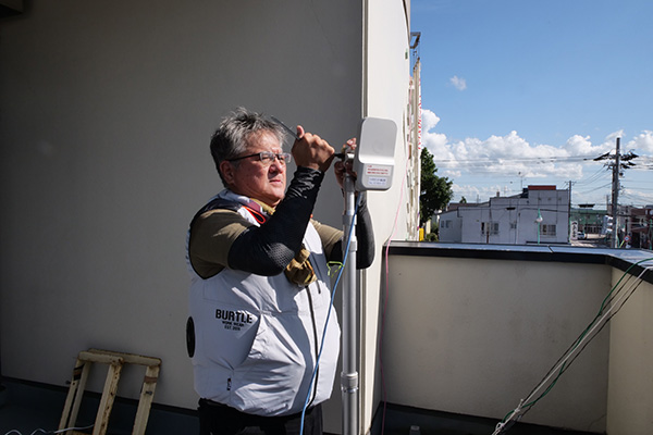 イベントの混雑・安全をリアルタイム把握！沼田町・夜高あんどん祭りでの 60GHz 無線映像サポート
