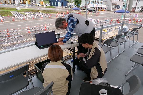イベントの混雑・安全をリアルタイム把握！沼田町・夜高あんどん祭りでの 60GHz 無線映像サポート